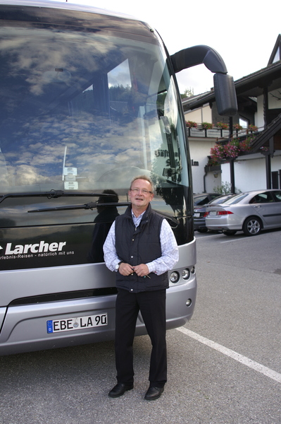 Unser bewährter Busfahrer Walter Künzel